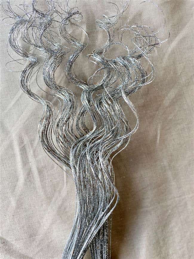 24-28 Silver Sparkle Curly Ting