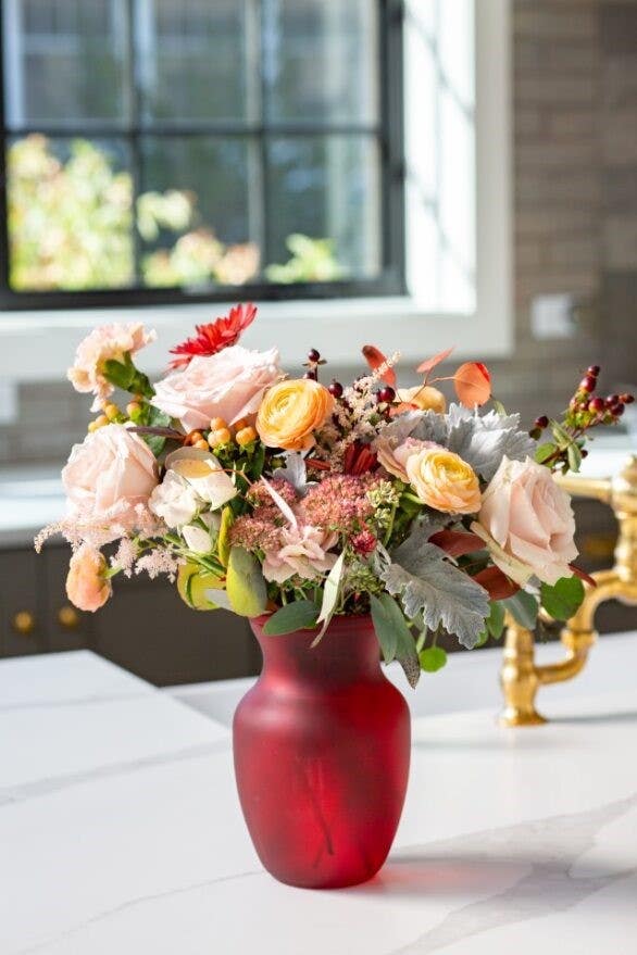 8 Orchard Harvest Glass Rose Vases, 12