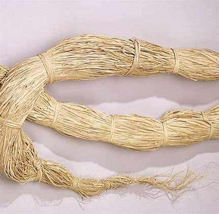 45-50 Natural Raffia, 12 Ounces
