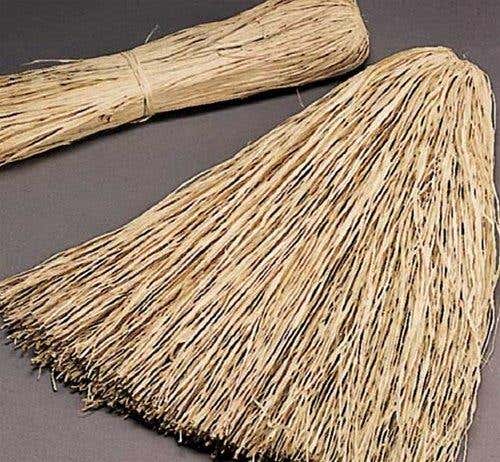 42 Natural Trimmed Raffia, 300 Grams