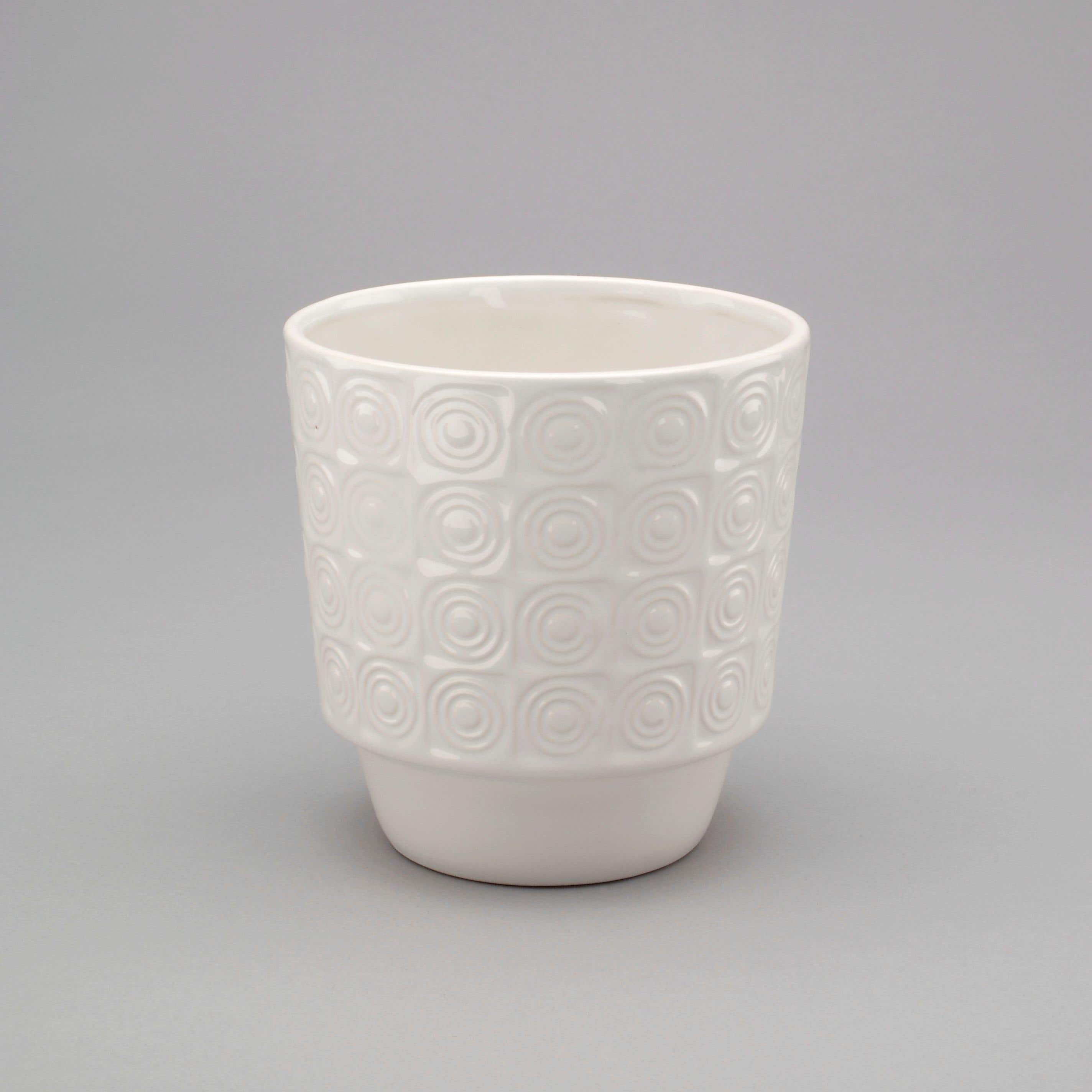 5.125 x 5.375 Embossed Ceramic Pot