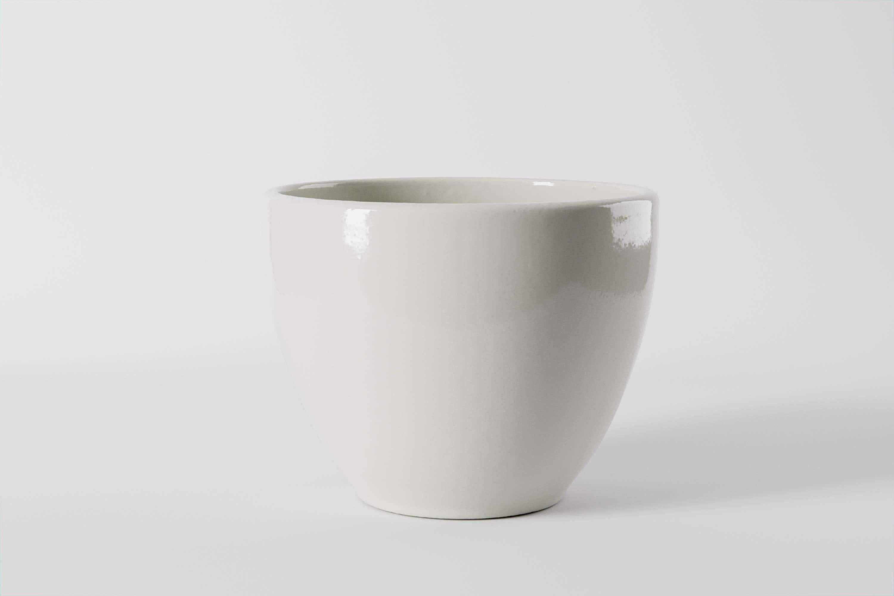 6.5 x 5.25" Warm White Memphis Ceramic Pot