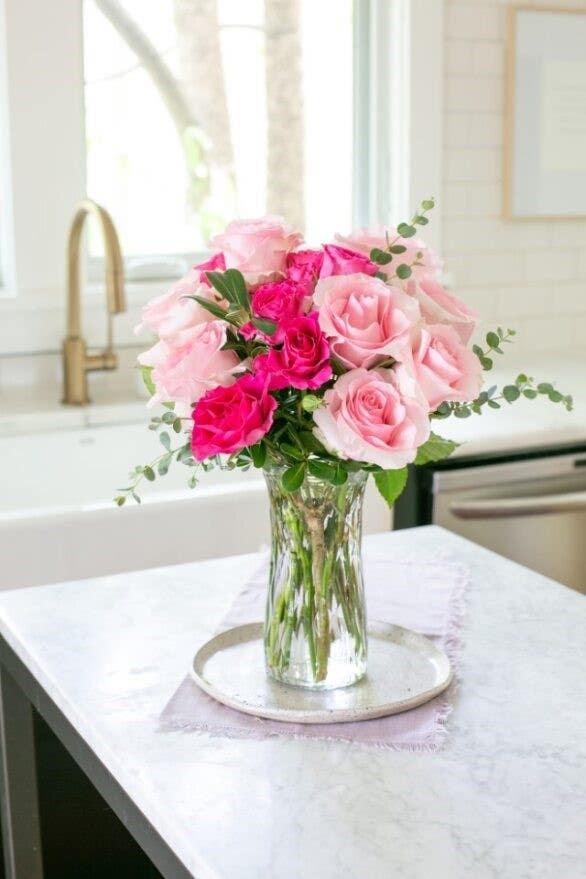 4.75x9.75 Assorted Rose Vases, 12-Case