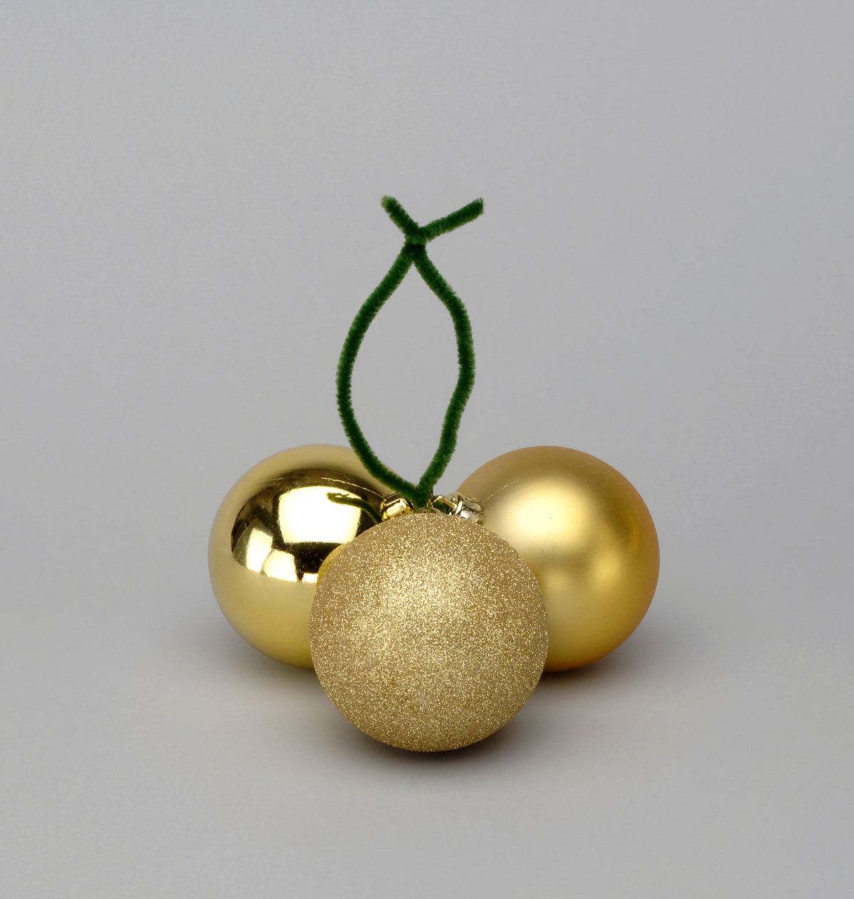 80 MM Light Gold Plastic Cluster Ball