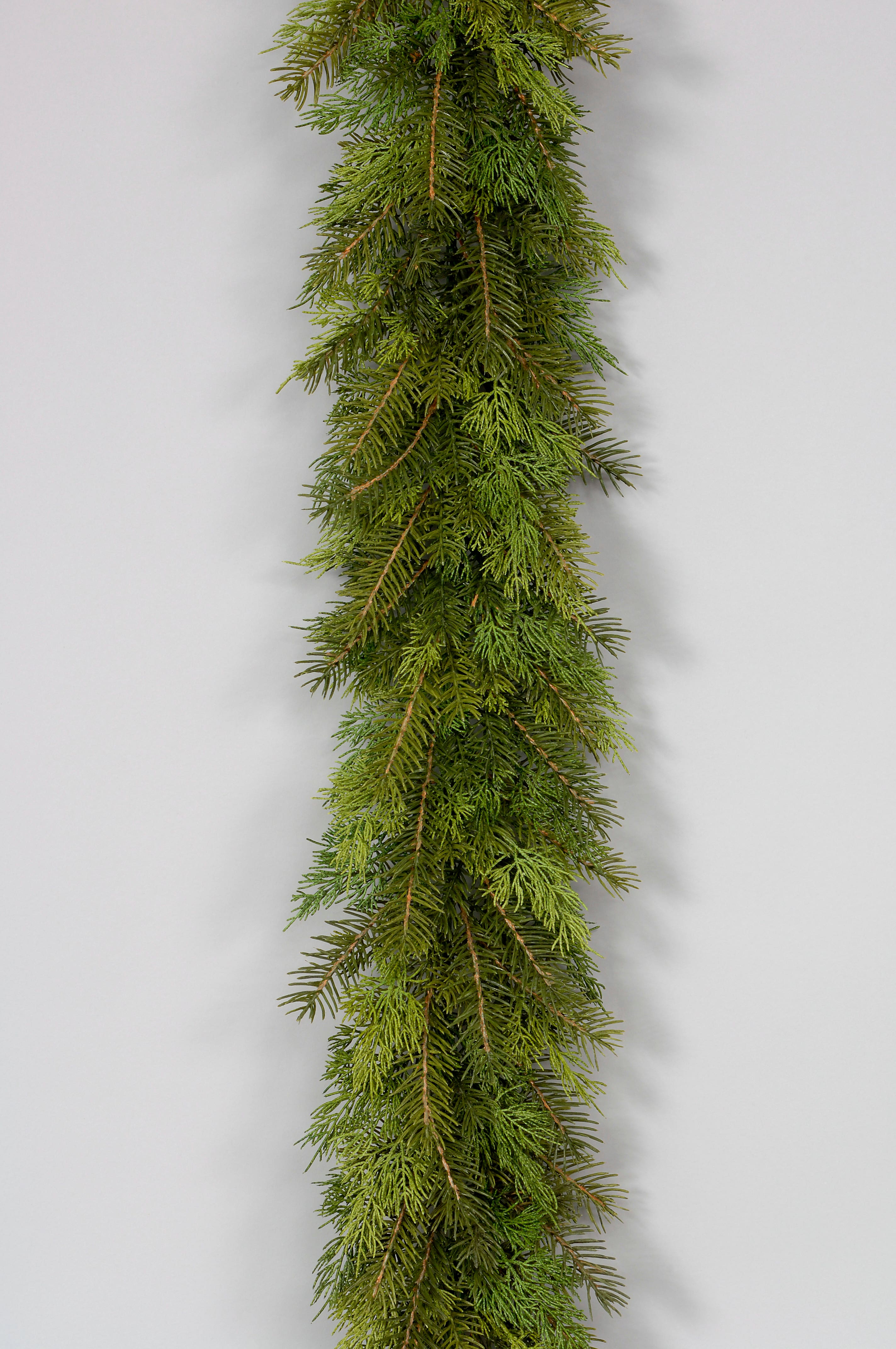 6' Green Juniper Garland