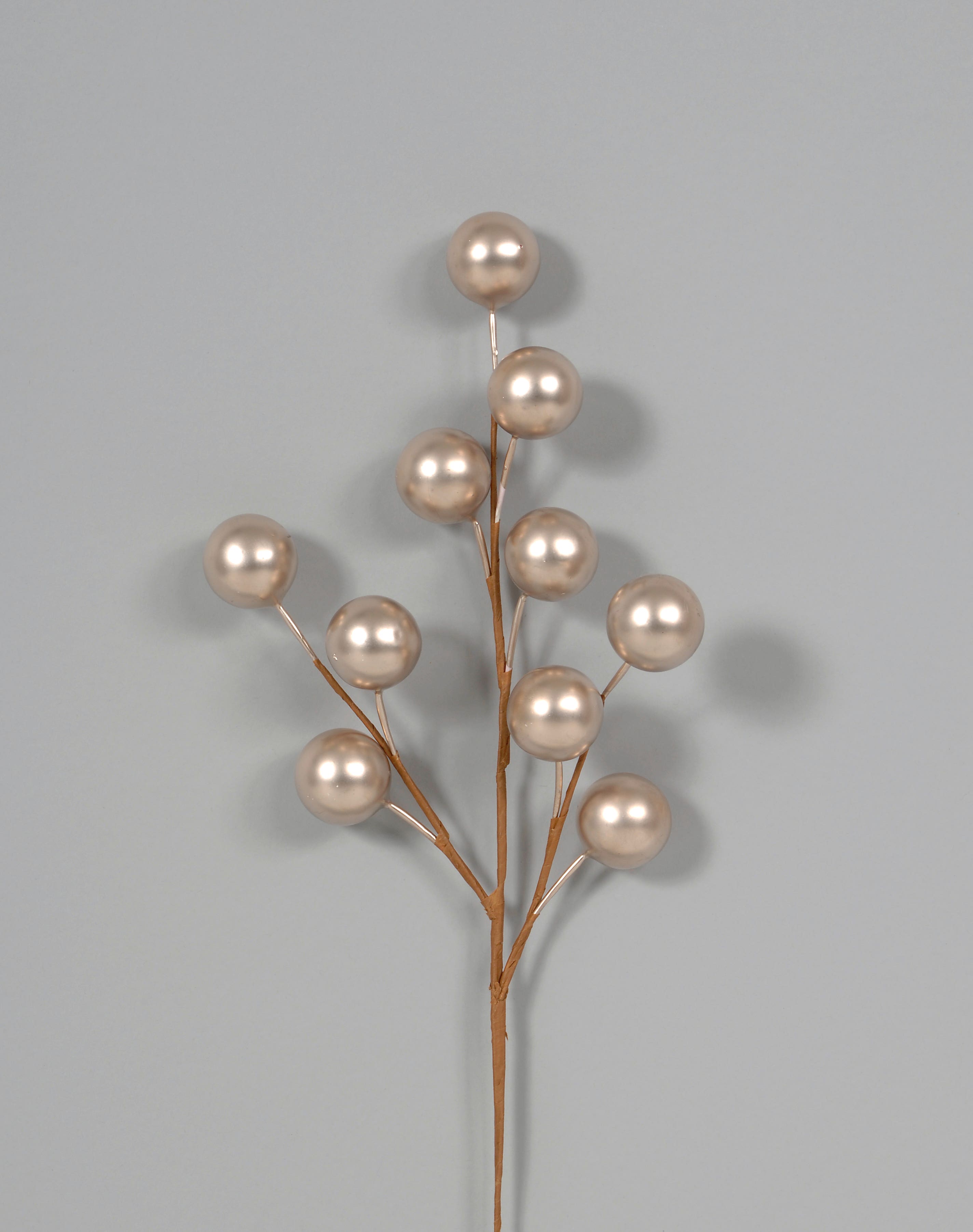 17 Pewter Water Proof Ball Spray