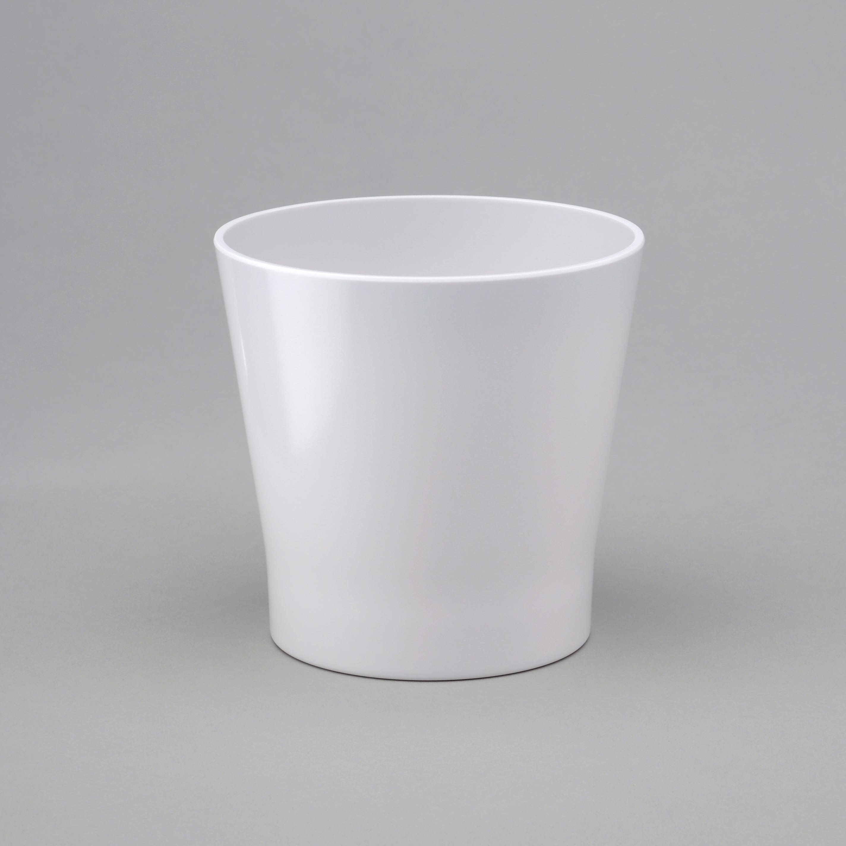 5 x 4.75 x 3.75 White Tapered Pot